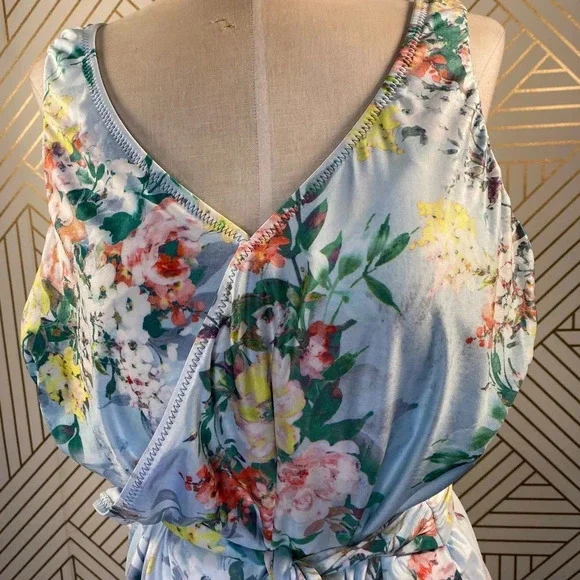 BECCA Rebecca Virtue Femme Flora OnePiece‎ Swimsuit - Picture 3 of 9